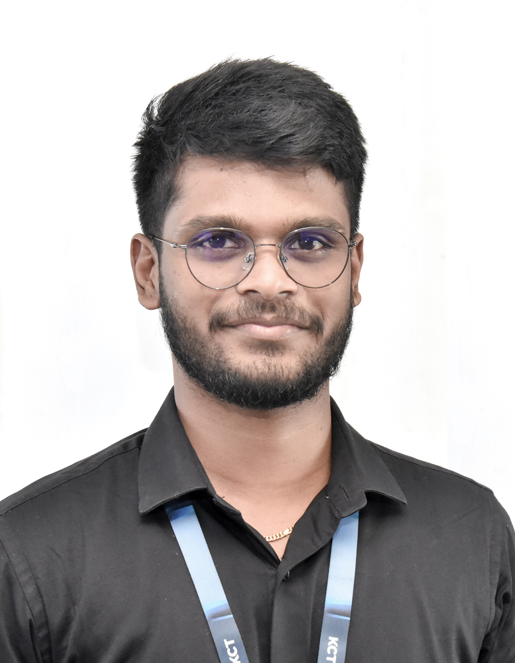 MANIGANDAN V